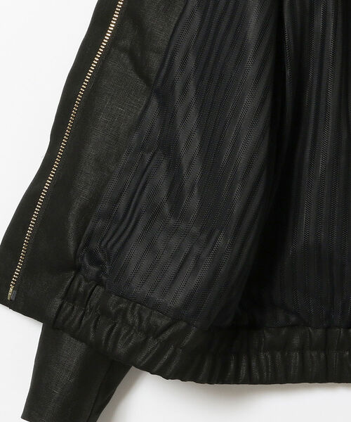 EFFE BEAMS（エッフェビームス）の「ROOM NO.8 / コットンリネン ジップブルゾン（ブルゾン・レディース・ブラック・2/1）」の8枚目の写真