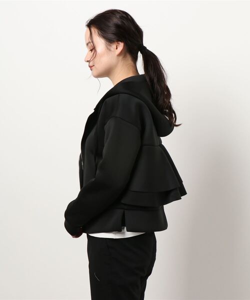 KOBE LETTUCE（コウベレタス）の「バックフリルダイバーパーカー（パーカー・レディース・ブラック/グレー系その他/アイボリー/ホワイト系その他/ブラック系その他/ダークグリーン/グリーン系その他/グレー系その他2/オレンジ系その他/オレンジ系その他2/ピンク系その他/ピンクベージュ・FREE/1/2）」の14枚目の写真