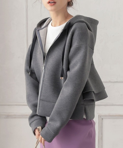 KOBE LETTUCE（コウベレタス）の「バックフリルダイバーパーカー（パーカー・レディース・ブラック/グレー系その他/アイボリー/ホワイト系その他/ブラック系その他/ダークグリーン/グリーン系その他/グレー系その他2/オレンジ系その他/オレンジ系その他2/ピンク系その他/ピンクベージュ・FREE/1/2）」の6枚目の写真