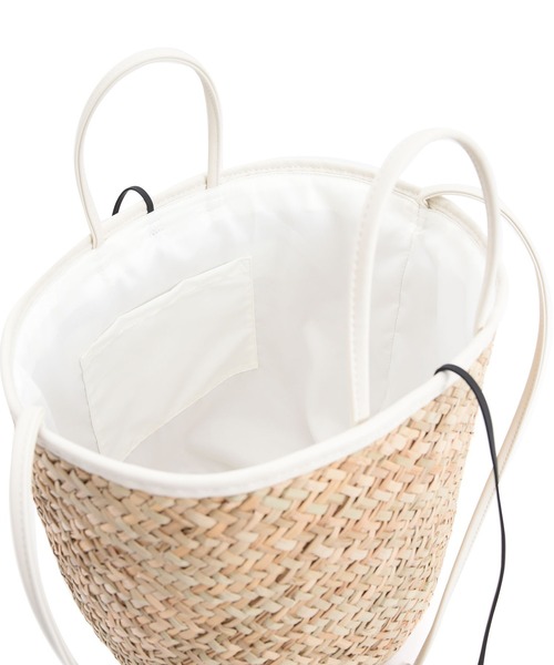 Laugoa（ラウゴア）の「ALMELO かごバッグ（かごバッグ・レディース・ホワイト/ブラック・9）」の4枚目の写真