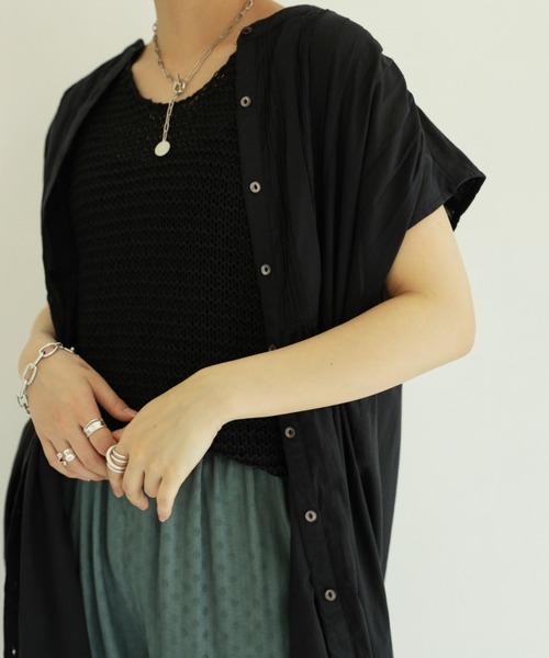 Auntie Rosa Holiday（アンティローザホリデー）の「【着回しできる！】ピンタックシャツワンピース（シャツワンピース・レディース・ブラック/オフホワイト/ピンク/イエロー/モカ・FREE）」の19枚目の写真