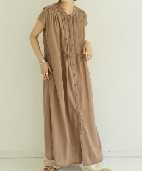 Auntie Rosa Holiday（アンティローザホリデー）の「【着回しできる！】ピンタックシャツワンピース（シャツワンピース・レディース・ブラック/オフホワイト/ピンク/イエロー/モカ・FREE）」の22枚目の写真