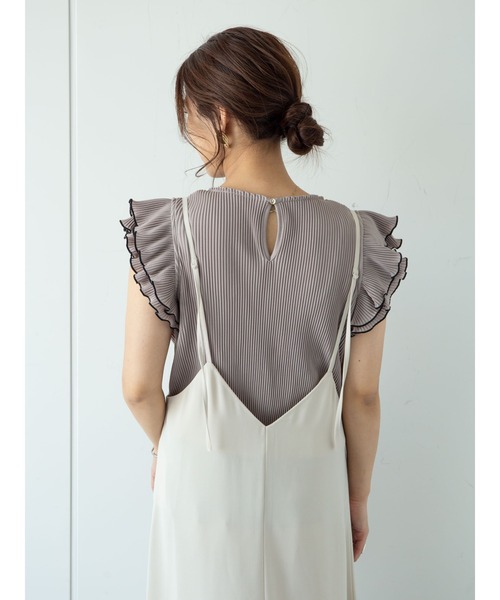 ELENCARE DUE（エレンカーレデュエ）の「・ELENCARE DUE プリーツ×ラッフルブラウス＊（シャツ/ブラウス・レディース・アイボリー/ブラック/グレイッシュベージュ/ライトグリーン・FREE）」の21枚目の写真