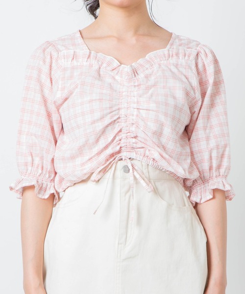 WEGO(ウィゴー)の「WEGO/フロントシャーリングフリルブラウス(シャツ/ブラウス・レディース・ブラック/レッド系その他2/ホワイト・FREE)」の11枚目の写真