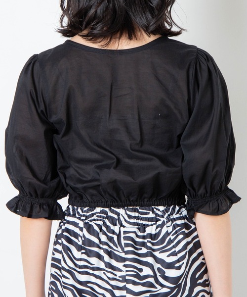 WEGO(ウィゴー)の「WEGO/フロントシャーリングフリルブラウス(シャツ/ブラウス・レディース・ブラック/レッド系その他2/ホワイト・FREE)」の21枚目の写真