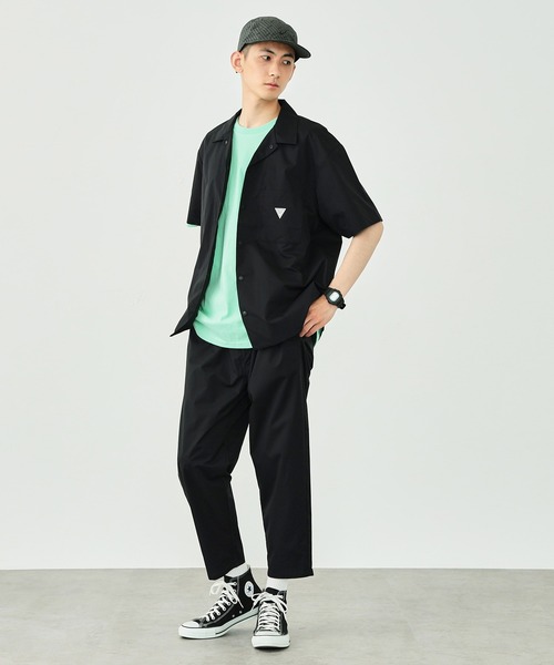 EDWIN（エドウィン）の「F.L.E 超軽量 半袖シャツ（シャツ/ブラウス・メンズ・チャコールグレー/ブラック・MEDIUM/LARGE/X-LARGE）」の5枚目の写真