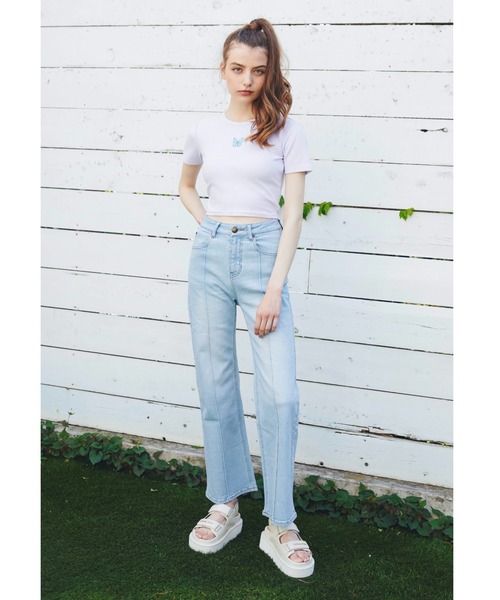 ALEXIA STAM（アリシアスタン）の「【ViVi 10月号掲載】Center Press Denim Pants/センタープレスデニムパンツ（デニムパンツ・レディース・ブルー/ホワイト/ブラック系その他・XS/M/S）」の3枚目の写真