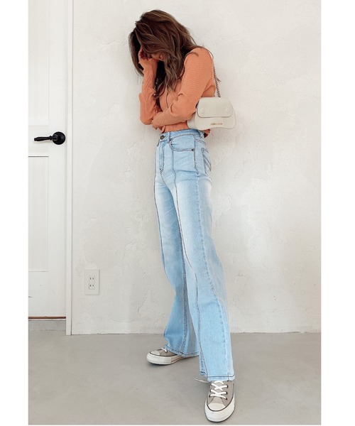 ALEXIA STAM（アリシアスタン）の「【ViVi 10月号掲載】Center Press Denim Pants/センタープレスデニムパンツ（デニムパンツ・レディース・ブルー/ホワイト/ブラック系その他・XS/M/S）」の16枚目の写真