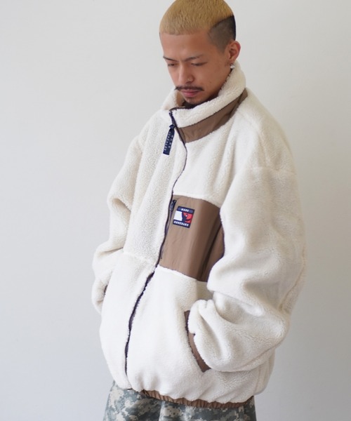 Mark Gonzales（マーク・ゴンザレス）の「【 Mark Gonzales / マークゴンザレス 】 リバーシブル スタンドカラー ジャケット（その他アウター・メンズ・ブラック/ベージュ/ネイビー・M/L/XL）」の7枚目の写真