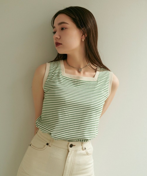 TINA：JOJUN（ティーナジョジュン）の「ボーダー ノースリ カットソー TINA：JOJUN（タンクトップ・レディース・グリーン/ネイビー・M）」の2枚目の写真