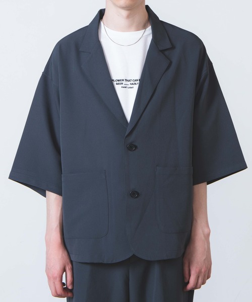 WEGO(ウィゴー)の「WEGO/ハーフスリーブビックシルエット5分袖テーラードジャケット(テーラードジャケット・メンズ・ダークグレー/ブラック・MEDIUM/LARGE)」の3枚目の写真