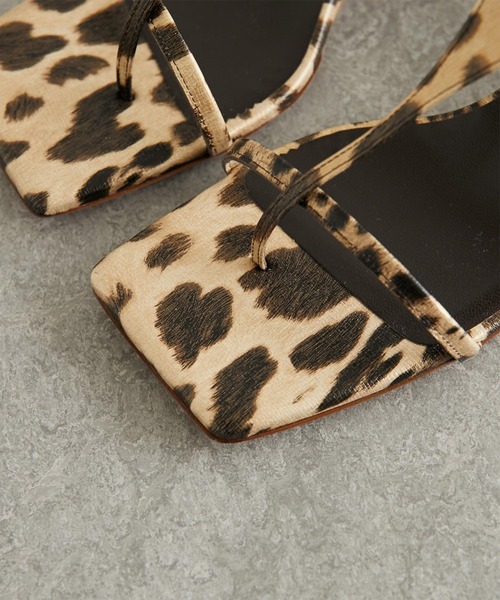 pelleterno(ペレテルノ)の「【Pelleterno】別注LEOトングサンダル(サンダル・レディース・キャメル・38/39/36/37)」の8枚目の写真