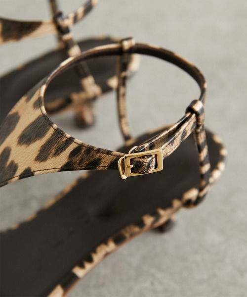 pelleterno(ペレテルノ)の「【Pelleterno】別注LEOトングサンダル(サンダル・レディース・キャメル・38/39/36/37)」の6枚目の写真