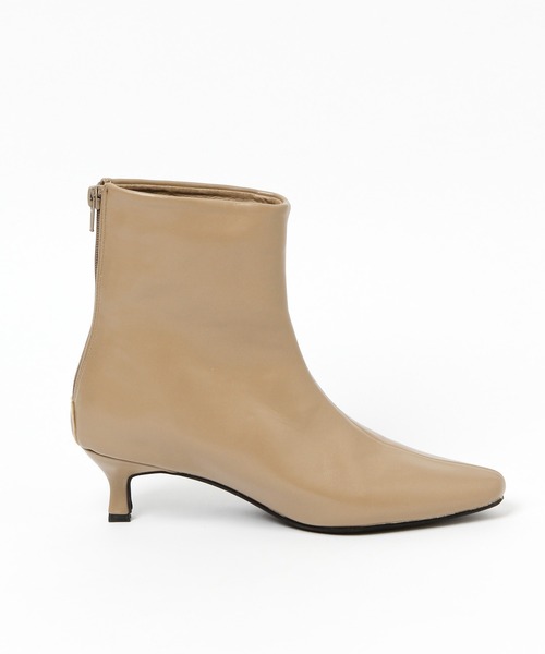 Andemiu(アンデミュウ)の「スクエアショートブーツ219207(ブーツ・レディース・ライトグレー/ブラック/ベージュ・SMALL/MEDIUM/LARGE)」の15枚目の写真