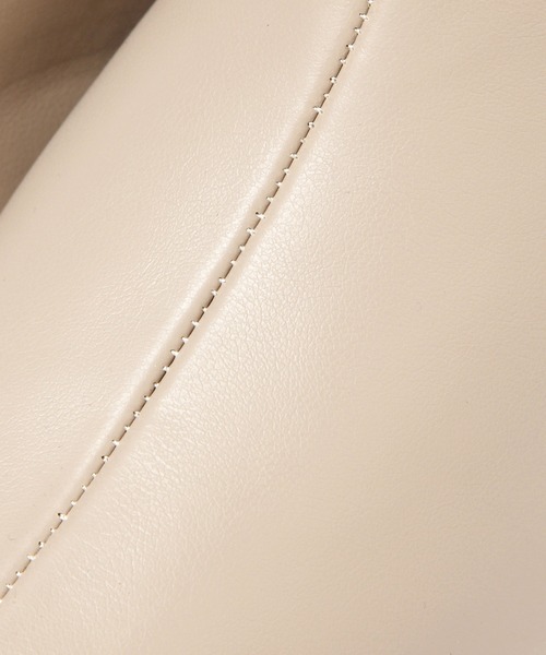 Andemiu(アンデミュウ)の「スクエアショートブーツ219207(ブーツ・レディース・ライトグレー/ブラック/ベージュ・SMALL/MEDIUM/LARGE)」の22枚目の写真