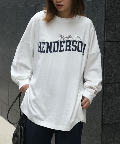 CORNERS（コーナーズ）の「カレッジロゴ　BIG　Tee（Tシャツ/カットソー・レディース・オフホワイト/グリーン/オートミール/スミクロ・FREE）」の2枚目の写真