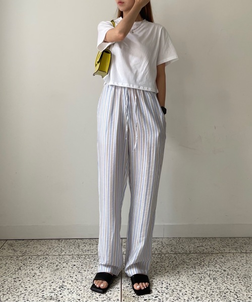 Didot.showroom(ディドット ショールーム)の「leather square handle bag(ハンドバッグ・レディース・ブラック/イエロー/グリーン/アイボリー・FREE)」の20枚目の写真