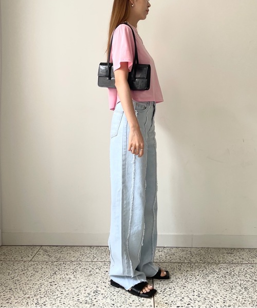 Didot.showroom(ディドット ショールーム)の「leather square handle bag(ハンドバッグ・レディース・ブラック/イエロー/グリーン/アイボリー・FREE)」の22枚目の写真