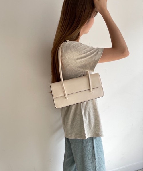 Didot.showroom(ディドット ショールーム)の「leather square handle bag(ハンドバッグ・レディース・ブラック/イエロー/グリーン/アイボリー・FREE)」の10枚目の写真