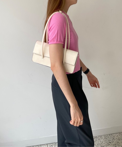 Didot.showroom(ディドット ショールーム)の「leather square handle bag(ハンドバッグ・レディース・ブラック/イエロー/グリーン/アイボリー・FREE)」の12枚目の写真