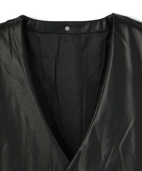 DANKE SCHON（ダンケシェーン）の「DankeSchon/ダンケシェーン/エコレザーカーディガン/EcoLether Cardigan（カーディガン/ボレロ・メンズ・ブラック・FREE）」の3枚目の写真