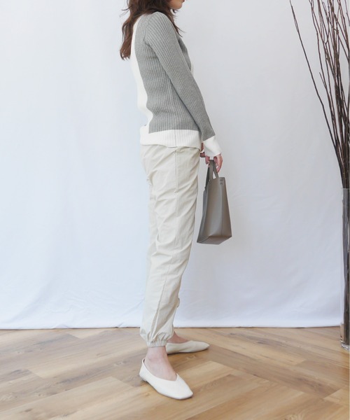 AZUL ENCANTO(アズールエンカント)の「バイカラーニット(ニット/セーター・レディース・ベージュ/オフホワイト・FREE)」の15枚目の写真