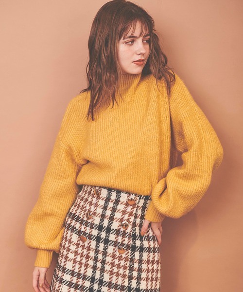 31 Sons de mode（トランテアン　ソン　ドゥ　モード）の「畔ざっくりニットプルオーバー（ニット/セーター・レディース・オフホワイト/イエロー/コーラルピンク・36）」の7枚目の写真