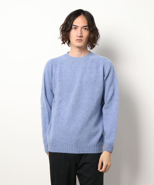 Harley of Scotland（ハーレーオブスコットランド）の「SHETLAND WOOL CREW NECK KNIT（ニット/セーター・メンズ・グリーン系その他3/ダークグリーン/グリーン系その他2/グレー/サンドベージュ/ベージュ系その他2/ブラウン系その他5/イエロー系その他3/モカ/バイオレット/ピンク系その他/ブルー系その他4/グリーン系その他7/グレー系その他/ブルー系その他/ライトグリーン/アイボリー/ブラウン系その他2/パープル系その他/ブルー系その他5/グリーン系その他4/イエロー系その他2/チャコールグレー/イエロー系その他/ストーン/ブルー系その他2/ブルーグリーン/ネイビー系/ホワイト系その他/ブラック/ピンク系その他2/その他・40/42/44）」の21枚目の写真