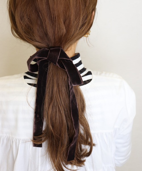 Monocoro toppi（モノコロトッピ）の「大人っぽガーリー。ベロアリボンヘアゴムセットポニーフック（ヘアゴム・レディース・ブラック/グレー/ベージュ/ブラウン・フリー）」の3枚目の写真