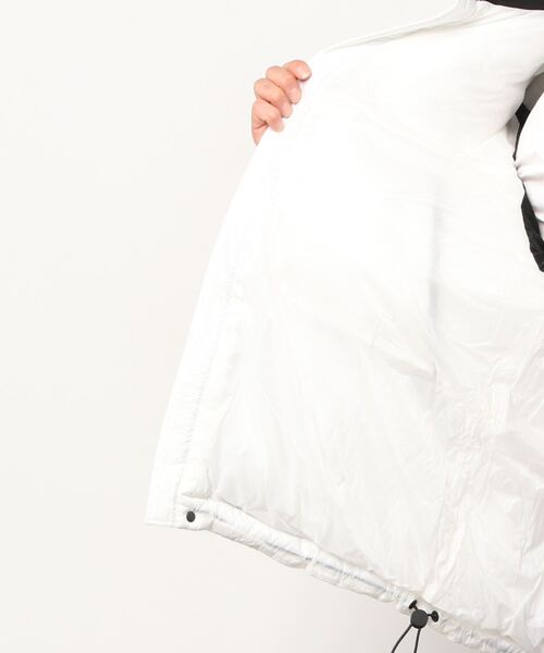 Timberland（ティンバーランド）の「【Tommy Hilfiger × Timberland】トランスペアレントパッファジャケット（ダウンジャケット/コート・メンズ・ホワイト×ブラック・MEDIUM/LARGE/X-LARGE/SMALL）」の4枚目の写真