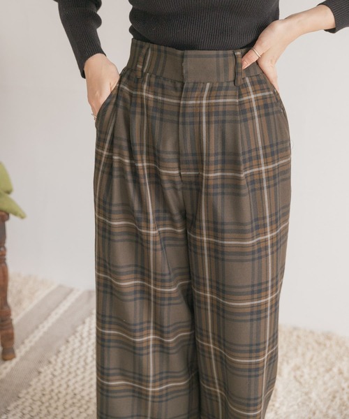 ITEMS URBANRESEARCH（アイテムズ アーバンリサーチ）の「チェックワイドパンツ（その他パンツ・レディース・チャコールグレー/ブラウン・FREE）」の15枚目の写真