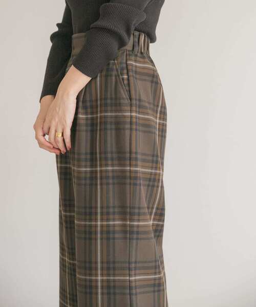 ITEMS URBANRESEARCH（アイテムズ アーバンリサーチ）の「チェックワイドパンツ（その他パンツ・レディース・チャコールグレー/ブラウン・FREE）」の6枚目の写真