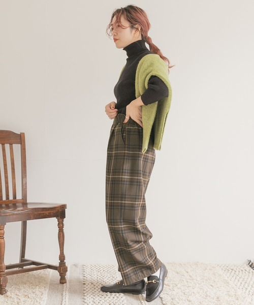ITEMS URBANRESEARCH（アイテムズ アーバンリサーチ）の「チェックワイドパンツ（その他パンツ・レディース・チャコールグレー/ブラウン・FREE）」の16枚目の写真