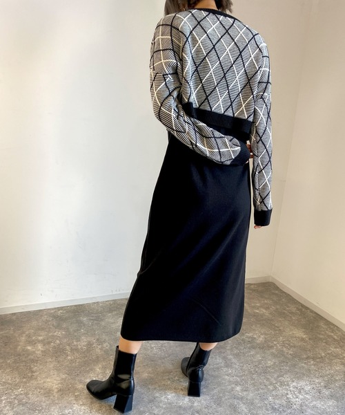 MLI'A(エムリア)の「柄ショートニット+ニットキャミワンピース/SET(ワンピース・レディース・ベージュ系1/ブラック×ホワイト/グリーン系7・M)」の22枚目の写真