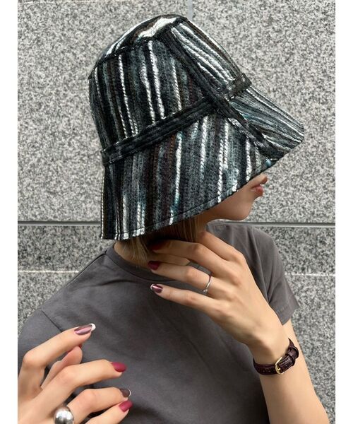 EMODA（エモダ）の「リバーシブルバケットハット（ハット・レディース・ブラック/ブラウン・FREE）」の6枚目の写真
