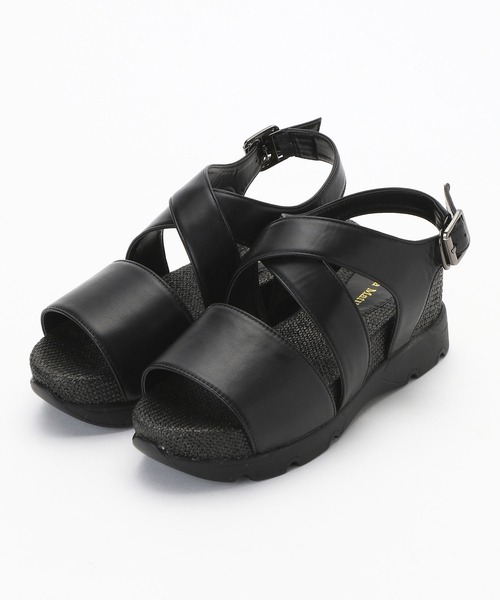 Comme　Ca　Mature（コムサマチュア）の「クロスベルト　サンダル（サンダル・レディース・ホワイト/ブラック・22.5cm/23.5cm/24.5cm）」の4枚目の写真