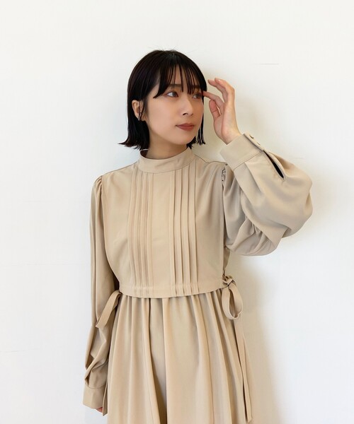 OPAQUE.CLIP(オペークドットクリップ)の「◆サイドリボンレイヤードデザインワンピース(ワンピース・レディース・ベージュ/ブラウン系その他・38)」の18枚目の写真