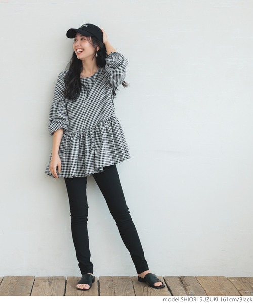 coca（coca）（コカ）の「ギンガムフレアブラウス（シャツ/ブラウス・レディース・ブラック・ONE SIZE）」の4枚目の写真