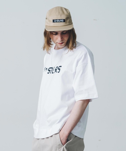 SILAS(サイラス)の「S/S CUT OFF LOGO TEE サイラスカットオフロゴ半袖Tシャツ(Tシャツ/カットソー・メンズ・ホワイト/ブラック・L/M/XL)」の4枚目の写真