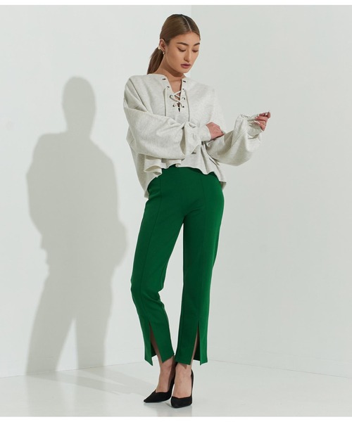 LATINA（ラティーナ）の「フロントスリットストレートパンツ（その他パンツ・レディース・ブラック/レッド/グリーン・FREE）」の4枚目の写真