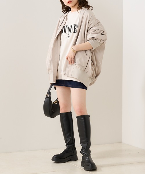 Chico（チコ）の「ルーズMA-1ジャケット（MA-1・レディース・ベージュ/ネイビー/アイボリー・FREE）」の20枚目の写真