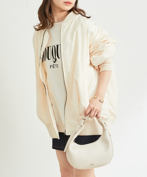 Chico（チコ）の「ルーズMA-1ジャケット（MA-1・レディース・ベージュ/ネイビー/アイボリー・FREE）」の5枚目の写真