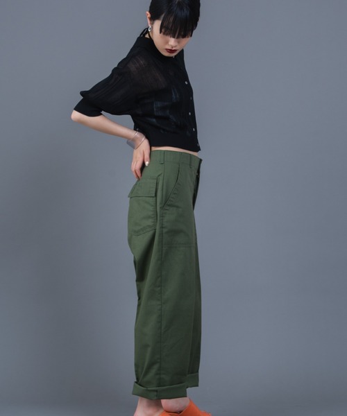 Solace（ソレイス）の「アームカバーランダムリブポロニットトップス /  前後2WAY（ニット/セーター・レディース・パープル/グリーン/ブラック/アイボリー・FREE）」の15枚目の写真