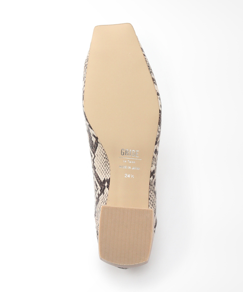 GRISE(グリーズ)の「GRISE スクエアステッチバブーシュ(パンプス・レディース・ブラック系その他/ベージュ系その他・23.5cm/24cm/24.5cm/23cm/22.5cm/21.5/22cm/25.5cm/25cm/21)」の19枚目の写真