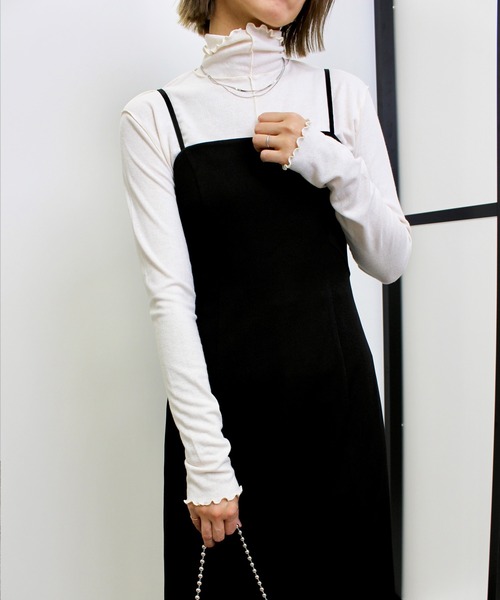 MLI'A（エムリア）の「スリットマーメイドキャミワンピース（ワンピース・レディース・ブラック/ライトベージュ/アイボリー/ライトブラウン/ネイビー・M）」の6枚目の写真