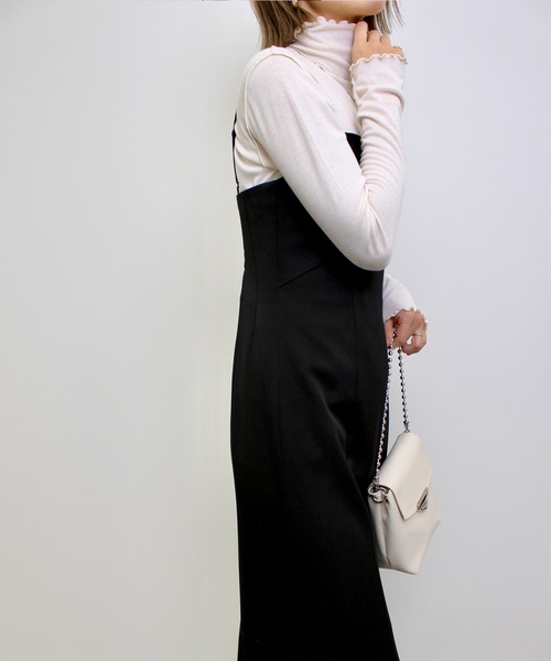 MLI'A（エムリア）の「スリットマーメイドキャミワンピース（ワンピース・レディース・ブラック/ライトベージュ/アイボリー/ライトブラウン/ネイビー・M）」の9枚目の写真