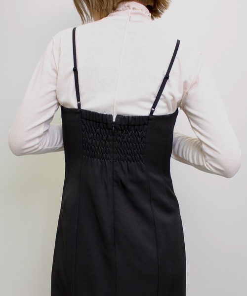 MLI'A（エムリア）の「スリットマーメイドキャミワンピース（ワンピース・レディース・ブラック/ライトベージュ/アイボリー/ライトブラウン/ネイビー・M）」の12枚目の写真