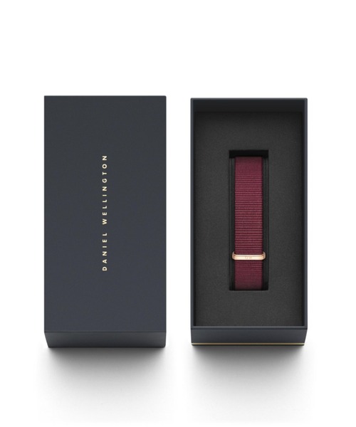 Daniel Wellington(ダニエルウェリントン)の「CLASSIC ROSELYN 時計ベルト(アナログ腕時計・レディース・シルバー/ピンクゴールド・18mm/20mm)」の4枚目の写真