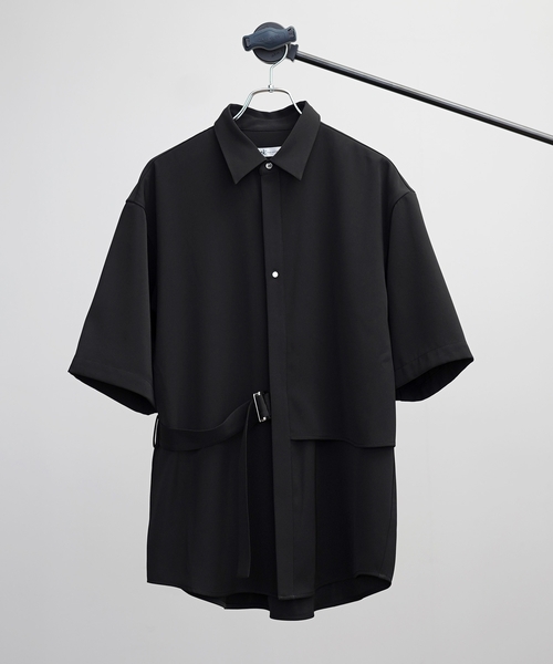 tk.TAKEO KIKUCHI(ティーケータケオキクチ)の「◆トロミツイルタイロッケン半袖シャツ(シャツ/ブラウス・メンズ・ベージュ/ブラック/ブルー・01/02/03)」の1枚目の写真