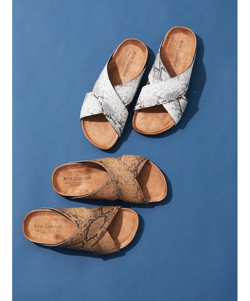 AMERICAN HOLIC（アメリカンホリック）の「PU クロスストラップコンフォートサンダル（サンダル・レディース・ベージュ/グレー・S/M/L）」の7枚目の写真